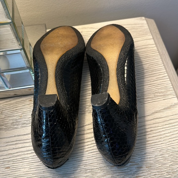 Black reptile embossed pumps EUC size 9.5 Sam Edelman - Picture 4 of 4